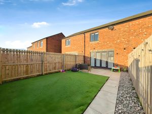 Photo 16- click for photo gallery